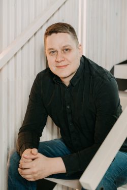 Ville Lehtineva, yrittäjä, rakennusinsinööri, henkilökuva